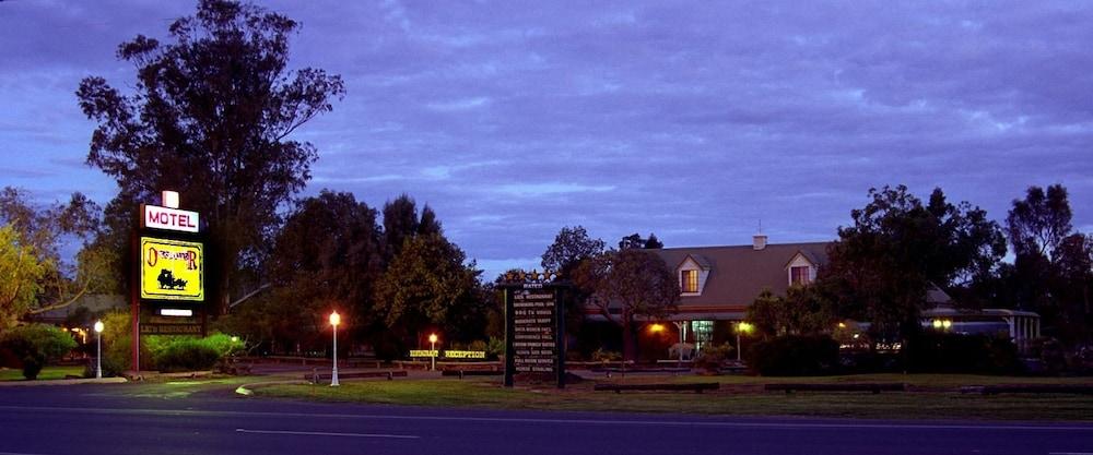 Overlander Homestead Motel Roma Luaran gambar