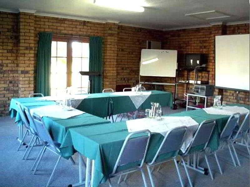 Overlander Homestead Motel Roma Kemudahan gambar